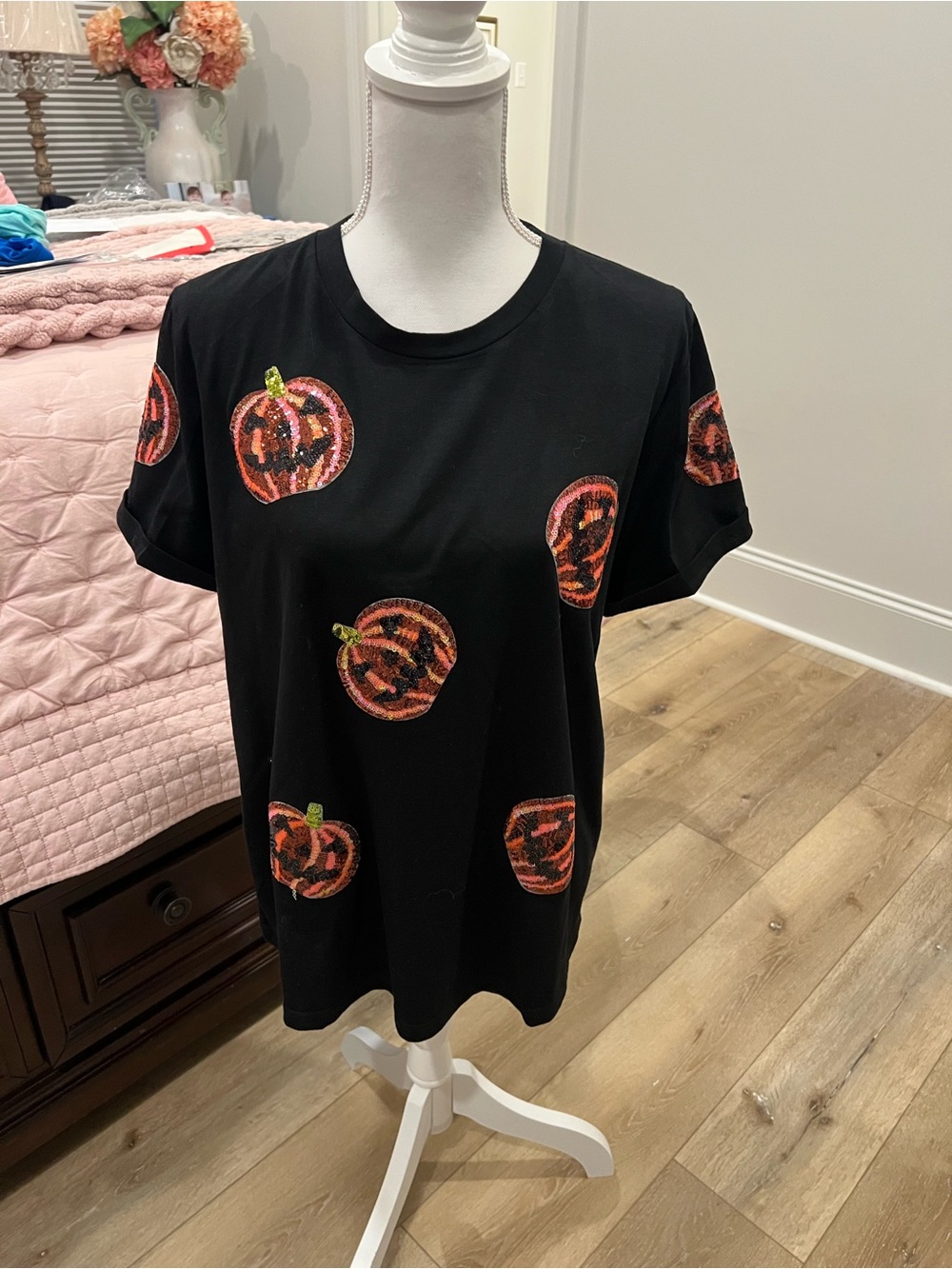 Black Sequin Pumpkin Tee - Unbranded